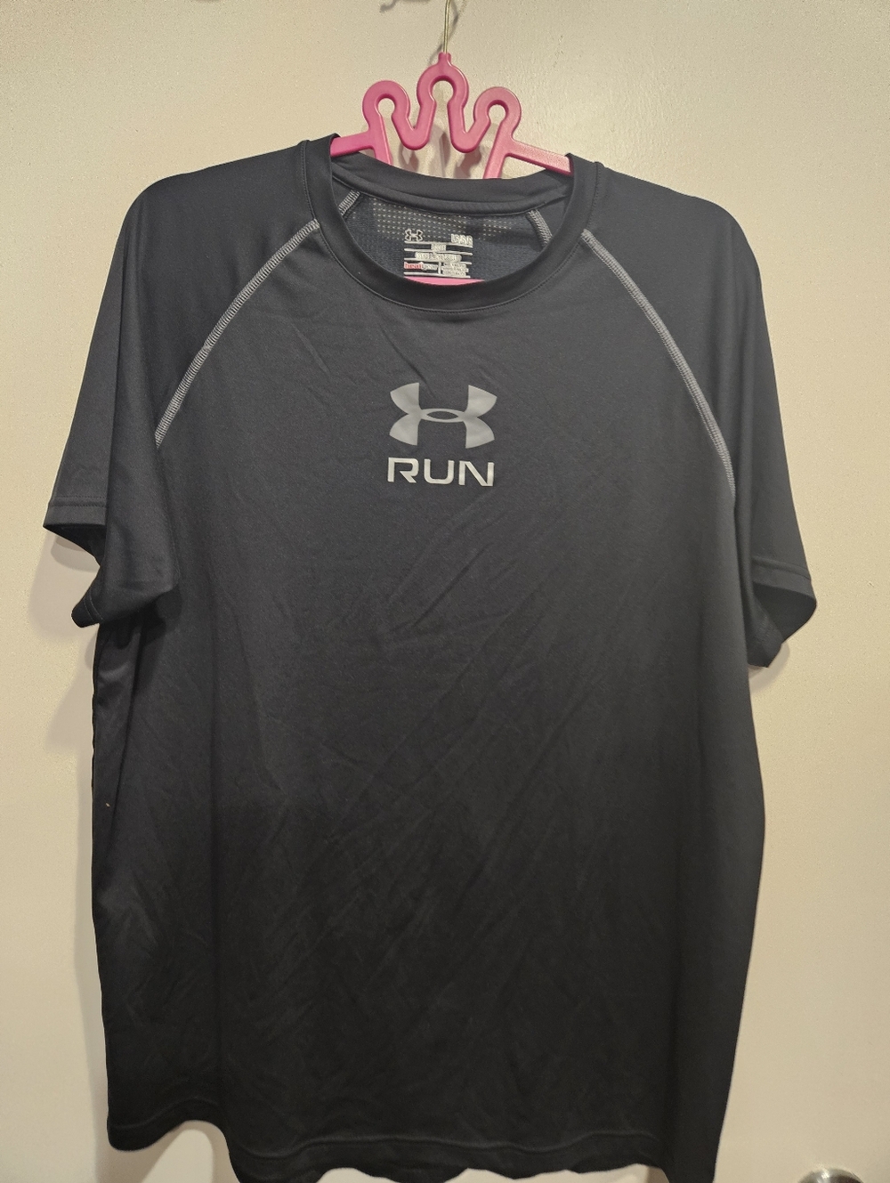 Under Armour Loose Heat Gear Short Sleeve RUN Performance Tee Large